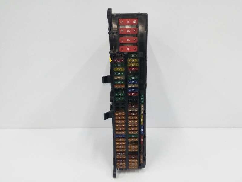 Recambio de caja reles / fusibles para bmw x5 (e53) 3.0d referencia OEM IAM 8378107 518877006 