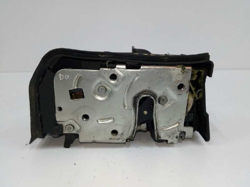 Recambio de cerradura puerta trasera derecha para bmw x5 (e53) 3.0d referencia OEM IAM 8402602  