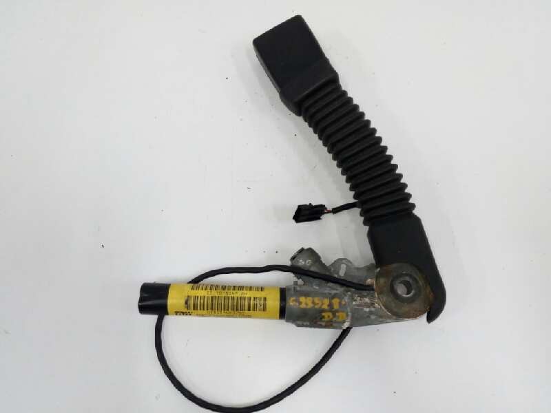 Recambio de pretensor airbag derecho para bmw x5 (e53) 3.0d referencia OEM IAM 7078042 DELANTERO Recambio de pretensor airbag derecho para bmw x5 (e53) 3.0d referencia OEM IAM 7078042 DELANTERO
