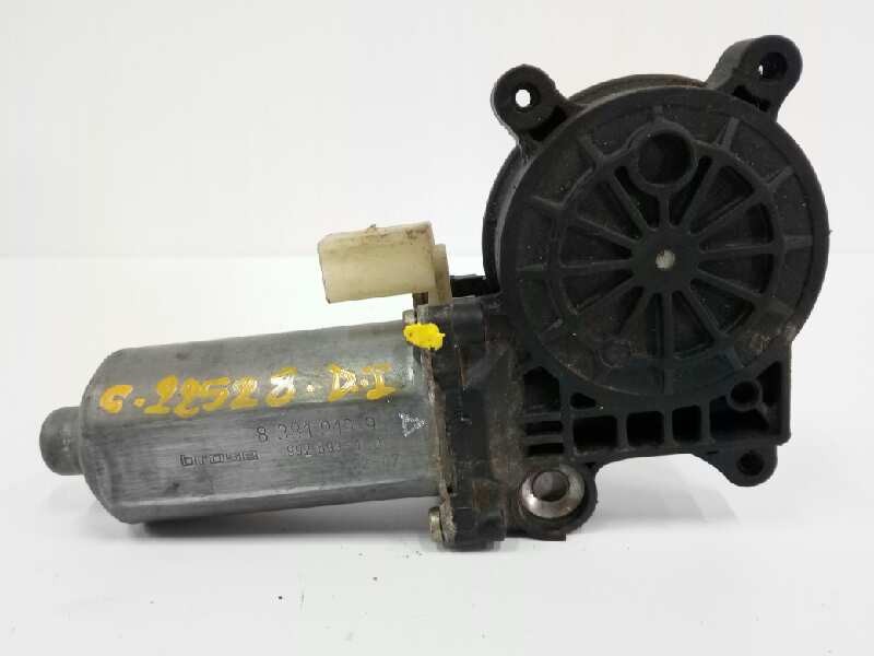 Recambio de motor elevalunas delantero izquierdo para bmw x5 (e53) 3.0d referencia OEM IAM 8381019  