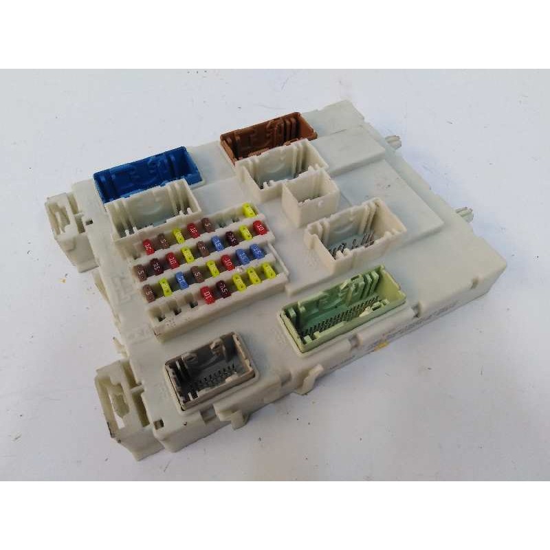 Recambio de caja reles / fusibles para ford focus iii 1.0 ecoboost referencia OEM IAM BV6N14A073ET  