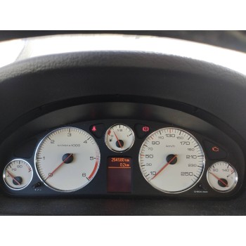 peugeot 407 del año 2010