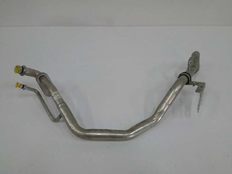 Recambio de tubos aire acondicionado para nissan note 1.2 cat referencia OEM IAM 924463VU0A  