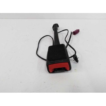ENGANCHE CINTURON IZQUIERDO BM5161209ABW 620392100B 