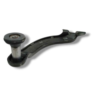 Recambio de soporte / guia puerta corredera para renault trafic furgón 2.0 dci diesel energy referencia OEM IAM D312370J SUPERIO