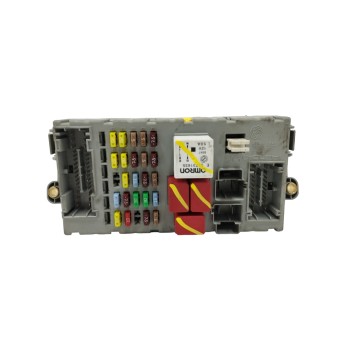 Recambio de caja reles / fusibles para fiat bravo (198) 1.9 8v jtd cat referencia OEM IAM 51829178  
