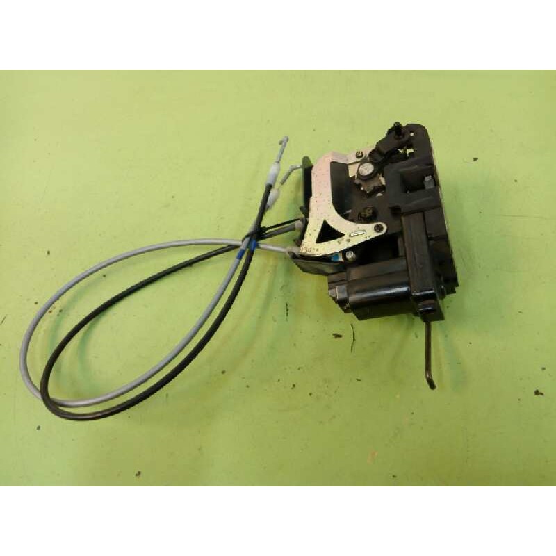 Recambio de cerradura puerta trasera izquierda para ssangyong rodius xdi deluxe 4wd referencia OEM IAM   