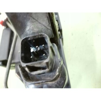 Recambio de cerradura puerta trasera izquierda para ssangyong rodius xdi deluxe 4wd referencia OEM IAM   