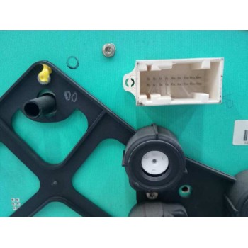 Recambio de cuadro instrumentos para peugeot 206 berlina xt referencia OEM IAM 9645096080  