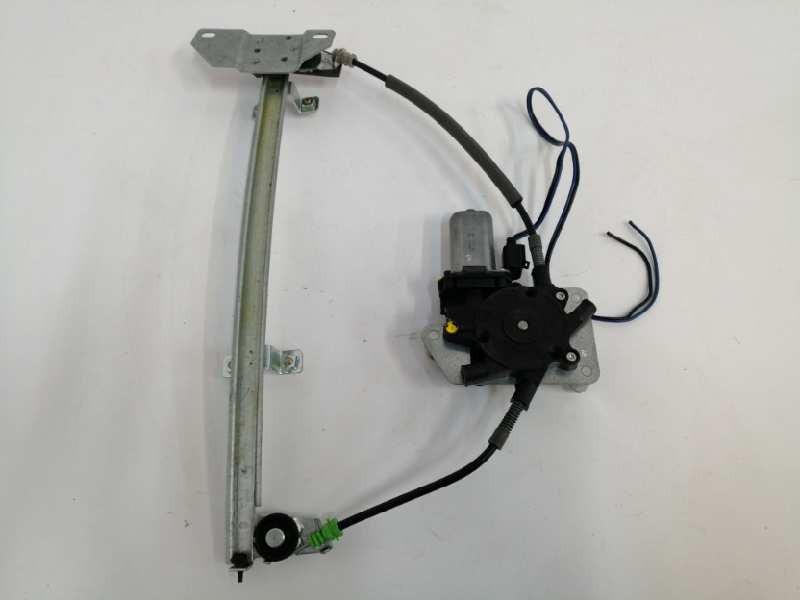 Recambio de elevalunas delantero derecho para nissan primera berlina (p11) referencia OEM IAM FUNDA 807002F000 CARIBE FUNDA