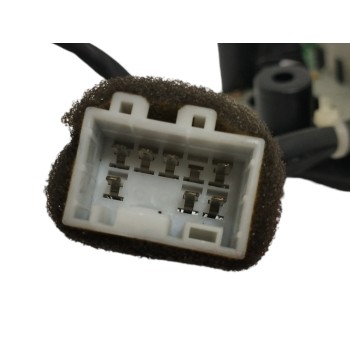 Recambio de mando volante para ssangyong rodius 2.7 turbodiesel cat referencia OEM IAM   