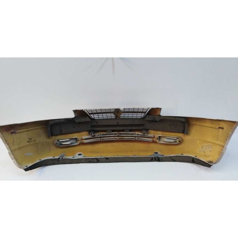 PARAGOLPES DELANTERO