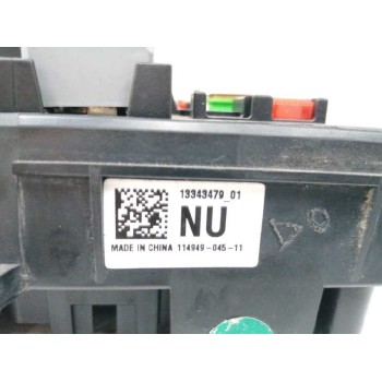 Recambio de caja reles / fusibles para opel insignia berlina 2.0 cdti cat referencia OEM IAM 1334347901  