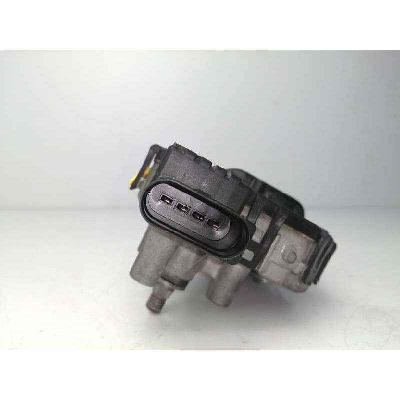 MOTOR LIMPIA DELANTERO 0390241528