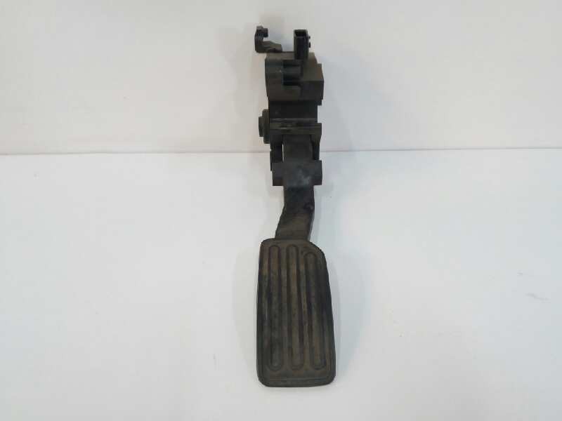 Recambio de potenciometro pedal para nissan pulsar (c13) 1.2 16v cat referencia OEM IAM 180023RA0B  