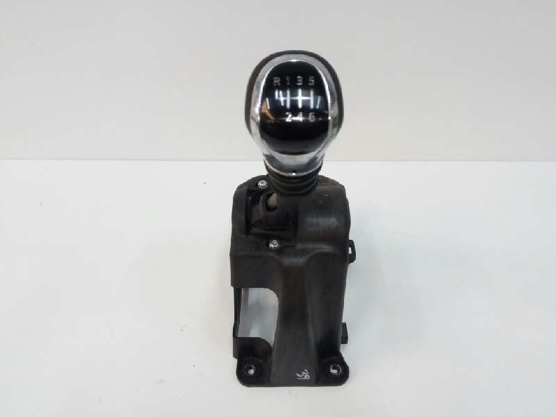 Recambio de palanca cambio para nissan pulsar (c13) 1.2 16v cat referencia OEM IAM 341013ZV0A POMO DAÑADO 