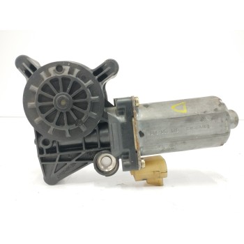 Recambio de motor elevalunas delantero derecho para mercedes-benz clase m (w163) 3.2 v6 18v cat referencia OEM IAM 9137041105  