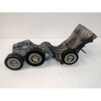 Recambio de soporte alternador para mercedes-benz clase b (w245) 2.0 cdi cat referencia OEM IAM A6402003370  