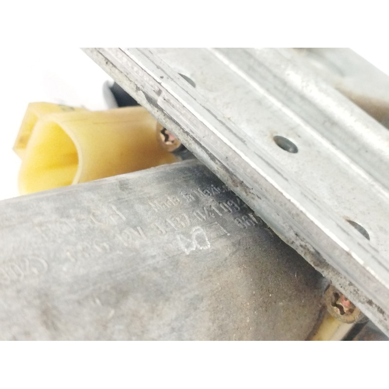 ELEVALUNAS TRASERO IZQUIERDO