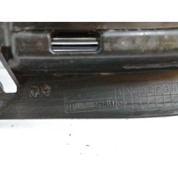 Recambio de rejilla delantera para ford fiesta (ce1) referencia OEM IAM H1BB8B271B1  
