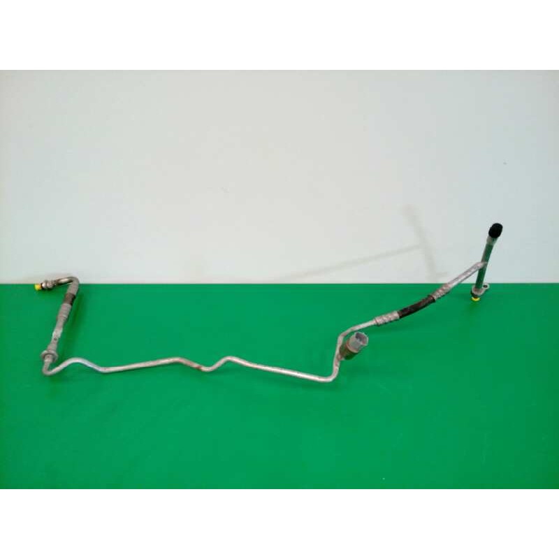 Recambio de tubos aire acondicionado para ford kuga (cbv) trend referencia OEM IAM  19A704 