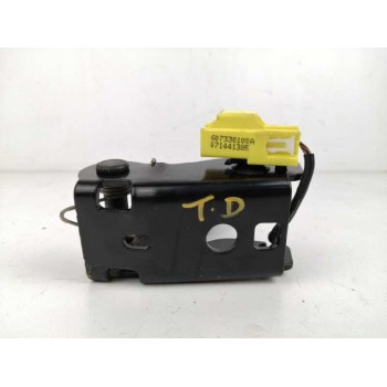 Recambio de enganche cinturon derecho para volvo v70 iii (135) d5 referencia OEM IAM 30697036 TRASERO 