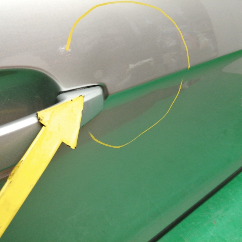 PUERTA DELANTERA DERECHA OBSERVAR FOTOS