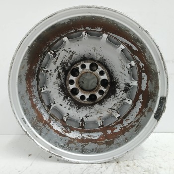 Recambio de llanta para mercedes-benz clase e (w124) berlina 2.5 diesel referencia OEM IAM 1244001802 6,5X15H2 ET46 5H 5X115