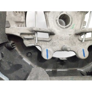 Recambio de volante para peugeot 208 1.2 12v vti referencia OEM IAM 6191372C  