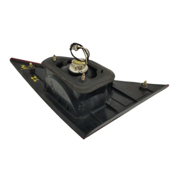 Recambio de piloto trasero izquierdo interior para ssangyong rodius 2.7 turbodiesel cat referencia OEM IAM 8360221201  