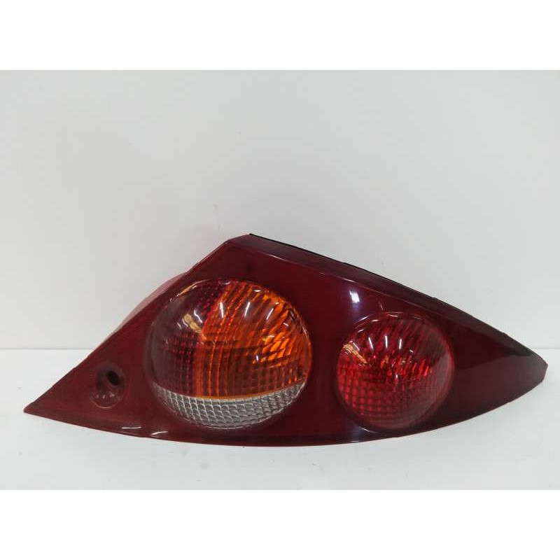 Recambio de piloto trasero derecho para ford cougar (mc) 2.0 referencia OEM IAM 938876  