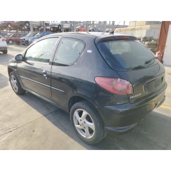peugeot 206 berlina del año 2004