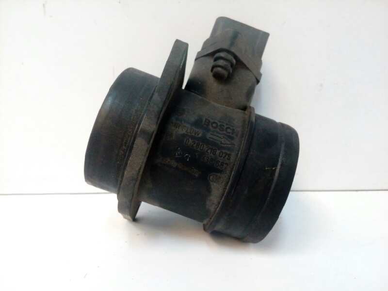 Recambio de caudalimetro para bmw serie 3 compact (e46) 316ti referencia OEM IAM 1438687 0280218075 