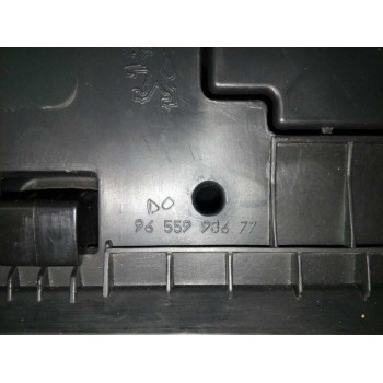 Recambio de guantera para peugeot 308 sport referencia OEM IAM 9655993677  