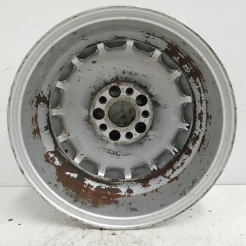 Recambio de llanta para mercedes-benz clase e (w124) berlina 2.5 diesel referencia OEM IAM 1244001802 6,5X15H2 ET46 5H 5X115