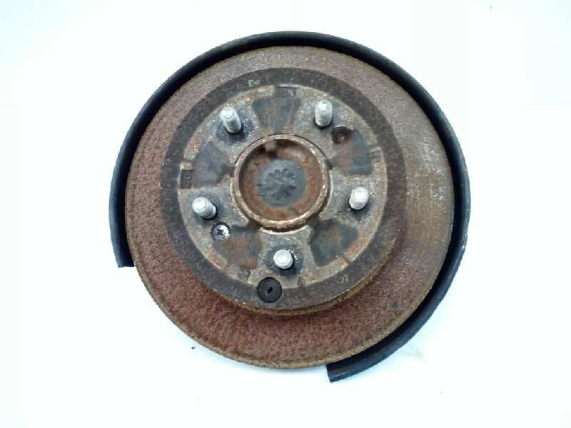 Recambio de mangueta trasera izquierda para kia carens (un) active referencia OEM IAM 527101D010 582501D000 