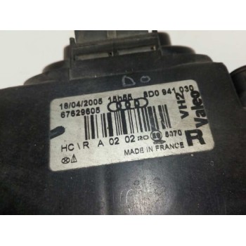 Recambio de faro derecho para audi a4 berlina (b5) 1.9 tdi referencia OEM IAM 8D0941030  