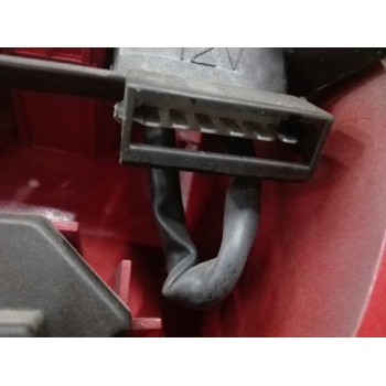Recambio de piloto trasero izquierdo para audi a4 berlina (b5) 1.9 tdi referencia OEM IAM 8D0945095A  