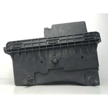 Recambio de filtro aire para dodge caliber 2.0 16v crd cat referencia OEM IAM 04891820AB  