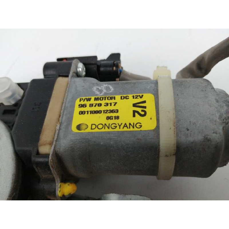 ELEVALUNAS DELANTERO DERECHO 96870317 CARIBE