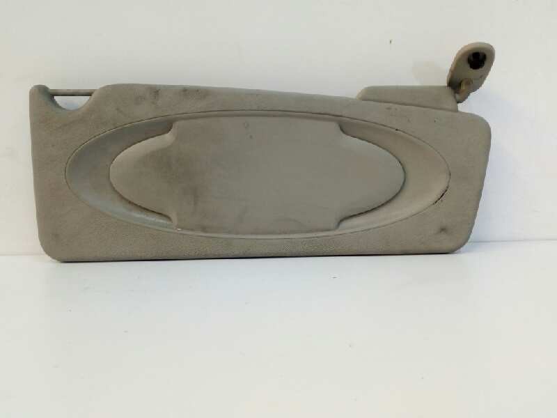 Recambio de parasol derecho para renault kangoo 1.5 dci diesel fap referencia OEM IAM 8200544838  