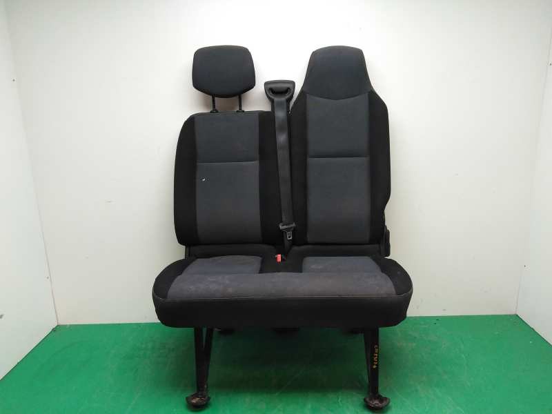 Recambio de asiento delantero derecho para renault master kasten 2.3 dci diesel cat referencia OEM IAM 870500506R DOBLE Recambio de asiento delantero derecho para renault master kasten 2.3 dci diesel cat referencia OEM IAM 870500506R DOBLE