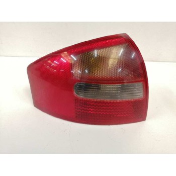 PILOTO TRASERO IZQUIERDO 4B5945095 