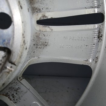 Recambio de llanta para peugeot 308 sw 1.6 blue-hdi fap referencia OEM IAM 9677989577 7J16 SH544 5H 5X110