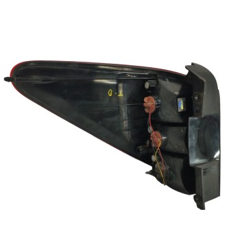 Recambio de piloto trasero derecho para ssangyong rodius 2.7 turbodiesel cat referencia OEM IAM 8360221302  