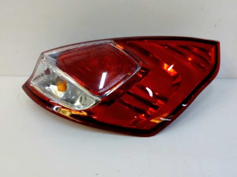 Recambio de piloto trasero derecho para ford fiesta (ccn) 1.5 tdci cat referencia OEM IAM 1877010 Recambio de piloto trasero derecho para ford fiesta (ccn) 1.5 tdci cat referencia OEM IAM 1877010