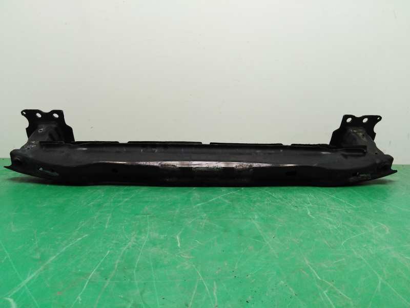 Recambio de refuerzo paragolpes delantero para volkswagen touareg (7la) 3.0 v6 tdi dpf referencia OEM IAM 7L0807109E Recambio de refuerzo paragolpes delantero para volkswagen touareg (7la) 3.0 v6 tdi dpf referencia OEM IAM 7L0807109E