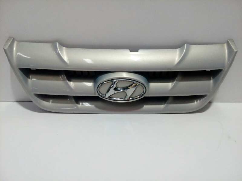 Recambio de rejilla delantera para hyundai matrix (fc) 1.5 crdi cat referencia OEM IAM 8636517000  