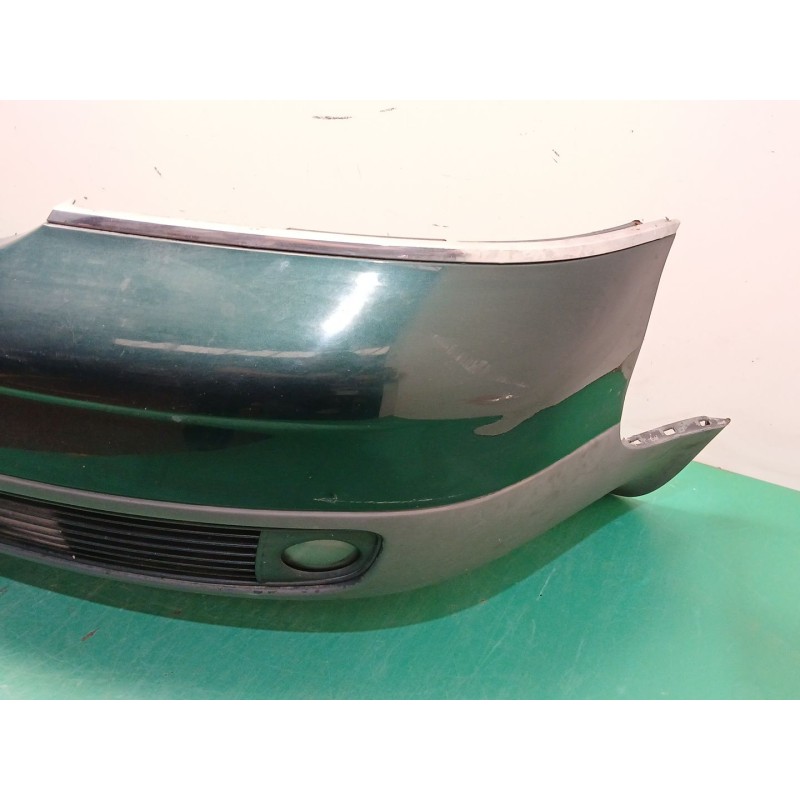 PARAGOLPES DELANTERO