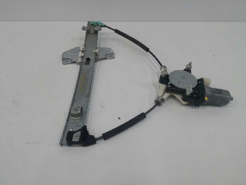 Recambio de elevalunas delantero derecho para kia rio 1.1 crdi cat referencia OEM IAM 824601W000  